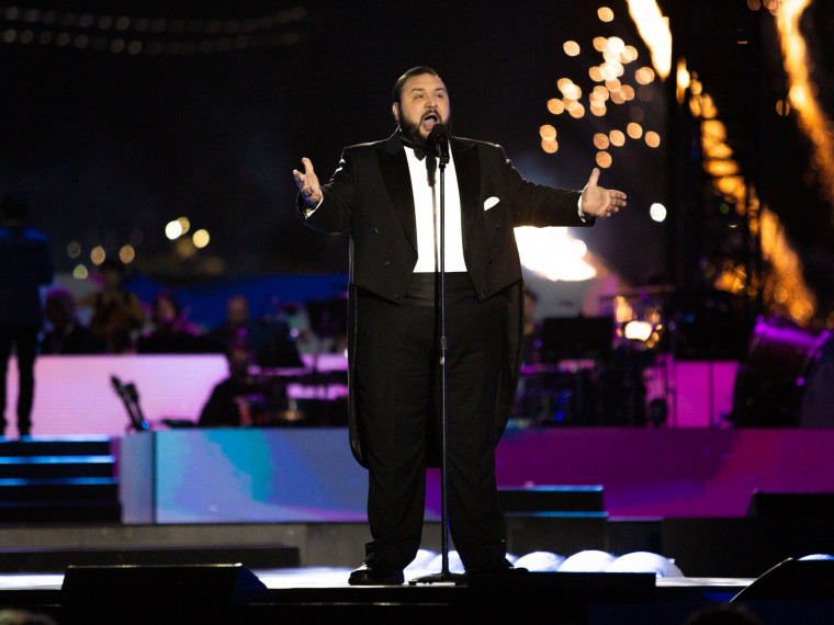 Tenor Lorenzo Rositano performing at Australia Day Live at Sydney Opera House